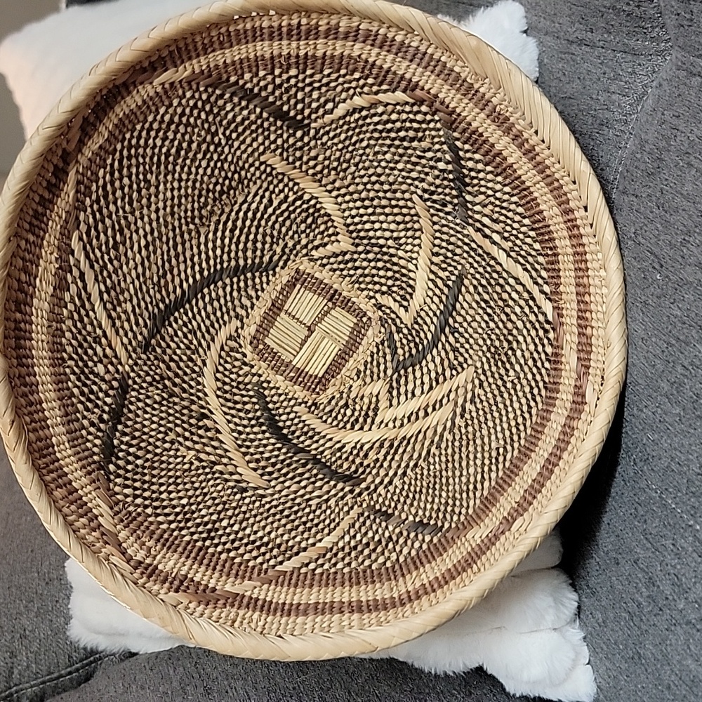 Ba Tonga Winnowing  Basket Handwoven Decorative Basket - Picture 3 of 6